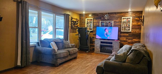 312 Posey Street, Ava, MO 65608