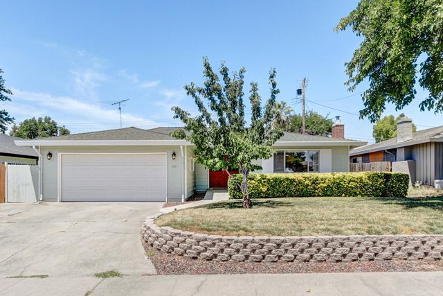 208 Baldwin Ave, Roseville, CA 95678
