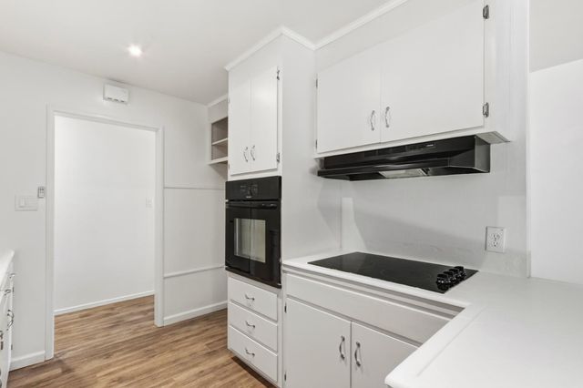 208 Baldwin Ave, Roseville, CA 95678