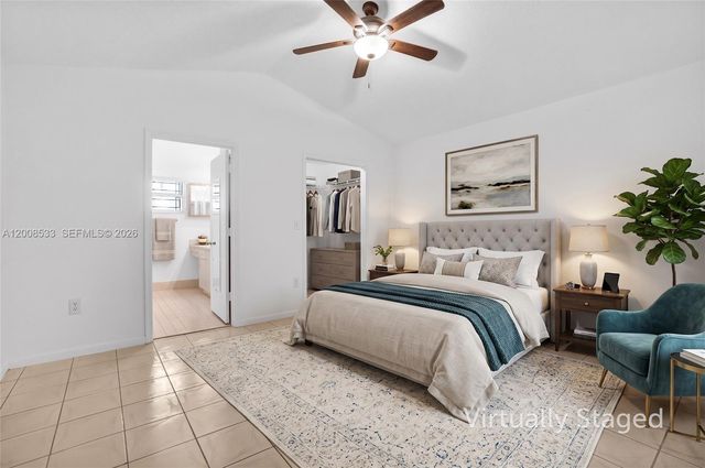 18825 NW 52nd Ct, Miami Gardens, FL 33055