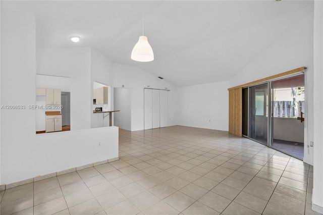 18825 NW 52nd Ct, Miami Gardens, FL 33055