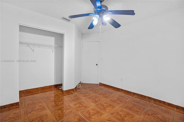 18825 NW 52nd Ct, Miami Gardens, FL 33055