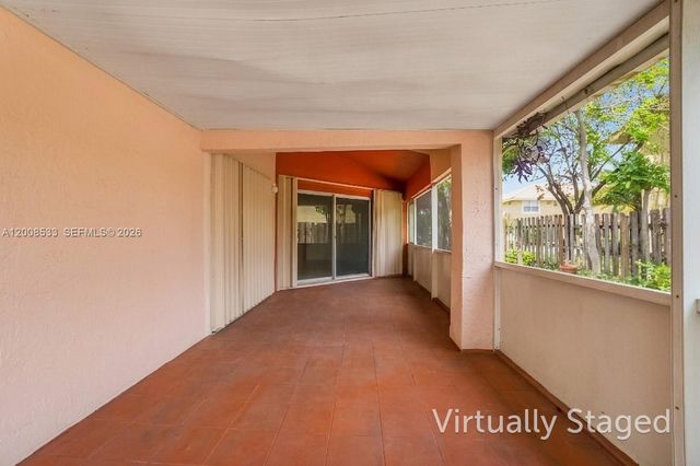 18825 NW 52nd Ct, Miami Gardens, FL 33055