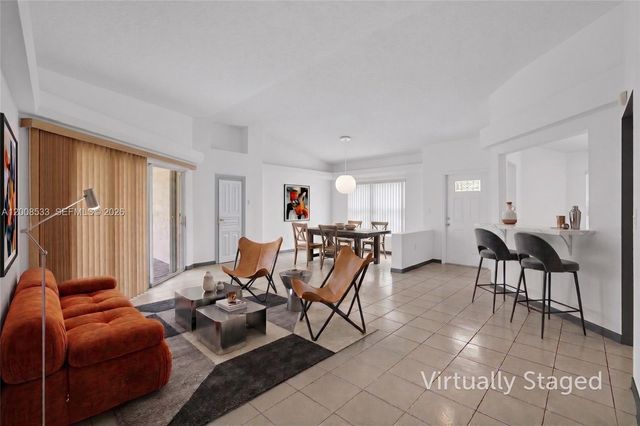 18825 NW 52nd Ct, Miami Gardens, FL 33055