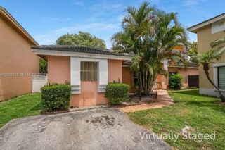18825 NW 52nd Ct, Miami Gardens, FL 33055