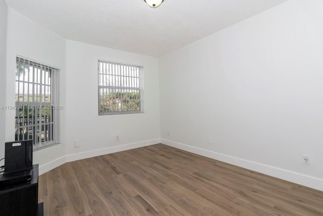 3215 NE 184th Street 14301, Aventura, FL 33160
