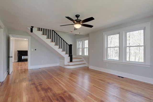 110 Piper Rd, Ashby, MA 01431