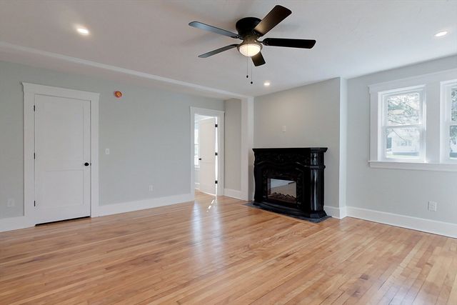 110 Piper Rd, Ashby, MA 01431