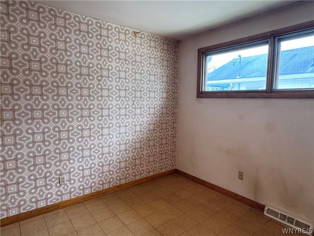 130 Zittel Street, Buffalo, NY 14210