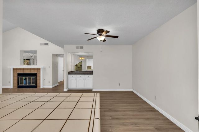 4161 W Fremont Avenue, Fresno, CA 93722