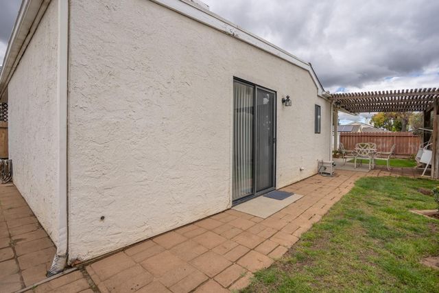 4161 W Fremont Avenue, Fresno, CA 93722