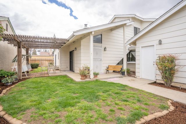 4161 W Fremont Avenue, Fresno, CA 93722