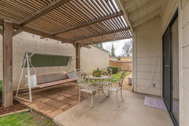 4161 W Fremont Avenue, Fresno, CA 93722