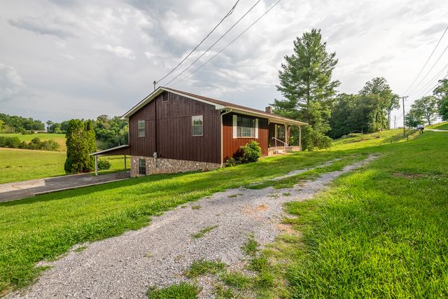 4635 Warrensburg Rd, Greeneville, TN 37743