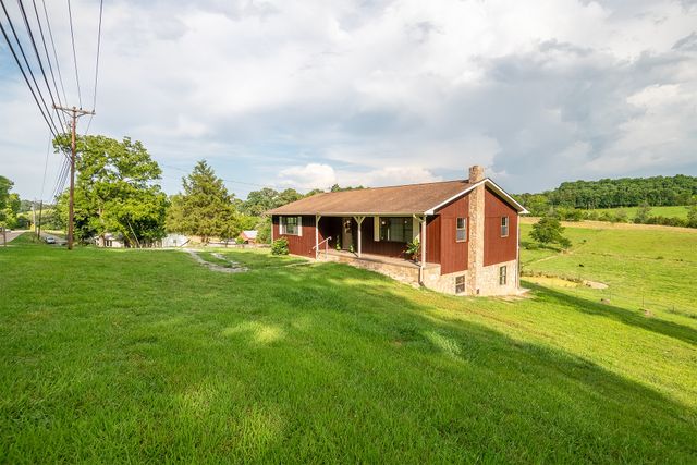 4635 Warrensburg Rd, Greeneville, TN 37743
