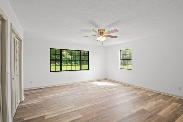 4635 Warrensburg Rd, Greeneville, TN 37743