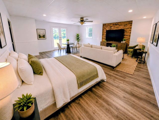 4635 Warrensburg Rd, Greeneville, TN 37743