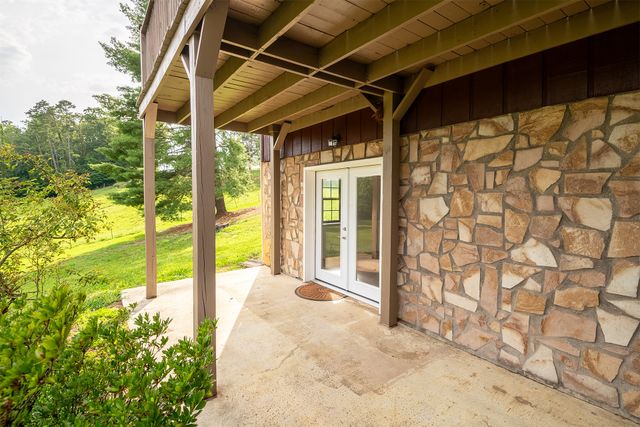 4635 Warrensburg Rd, Greeneville, TN 37743