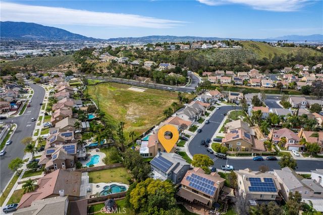 703 Allen, Corona, CA 92879