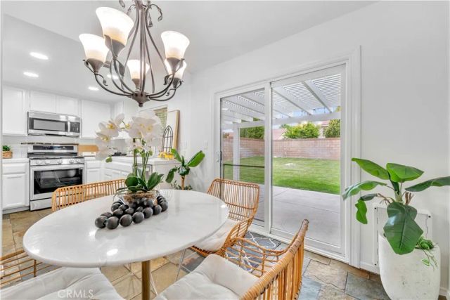 2827 W Milling, Lancaster, CA 93536