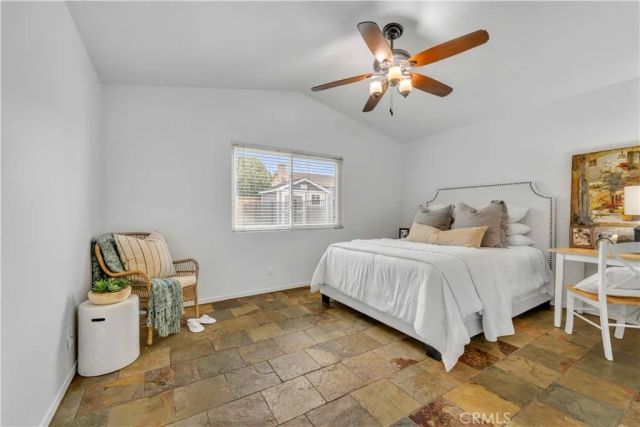 2827 W Milling, Lancaster, CA 93536