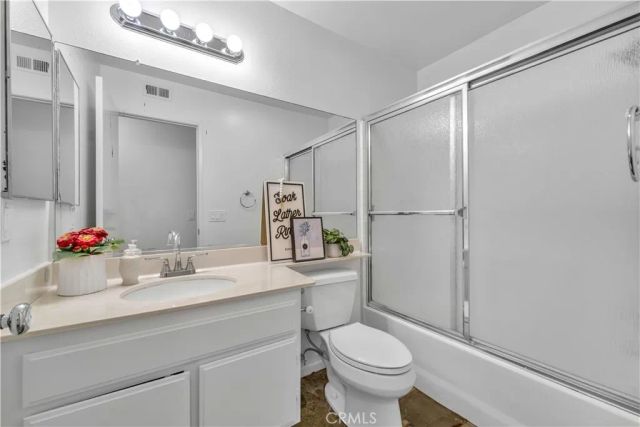 2827 W Milling, Lancaster, CA 93536