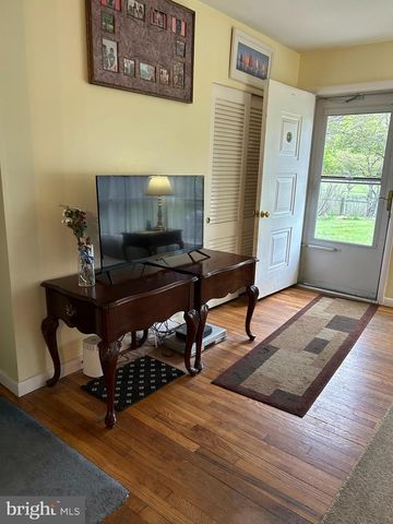19 ELJAN DR, Doylestown, PA 18901