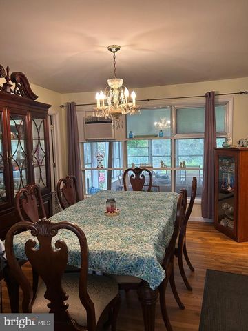 19 ELJAN DR, Doylestown, PA 18901