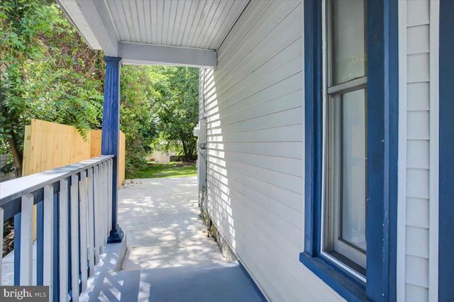 448 E KING ST, Shippensburg, PA 17257