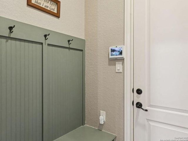 1147 Sapling Spring, New Braunfels, TX 78132