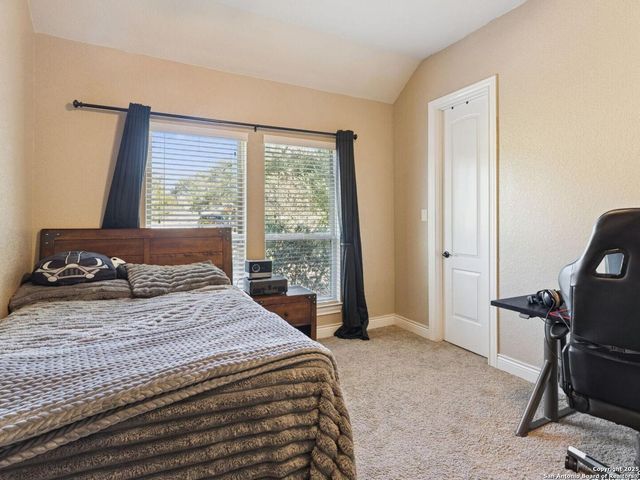 1147 Sapling Spring, New Braunfels, TX 78132