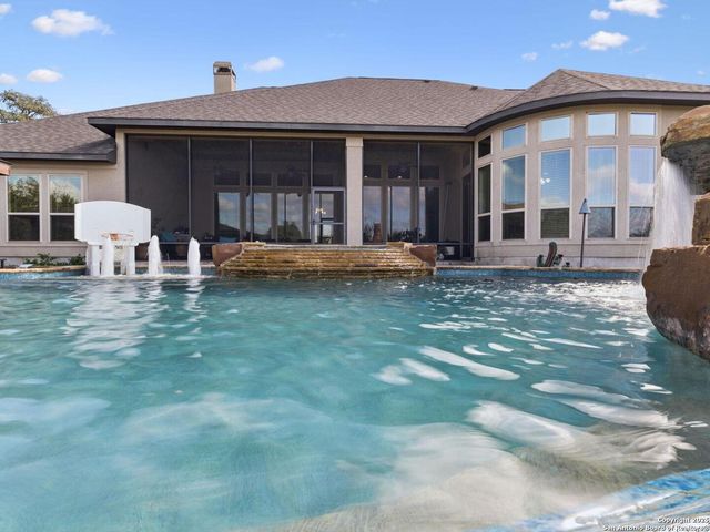 1147 Sapling Spring, New Braunfels, TX 78132