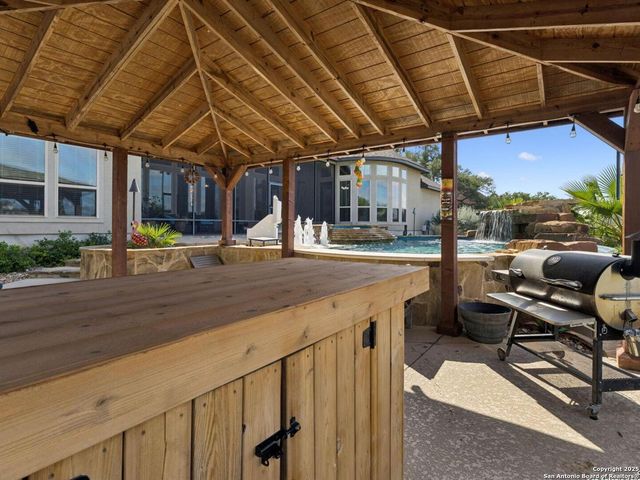 1147 Sapling Spring, New Braunfels, TX 78132