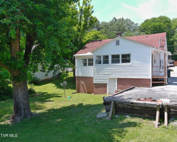 508 North Irish Street, Greeneville, TN 37745