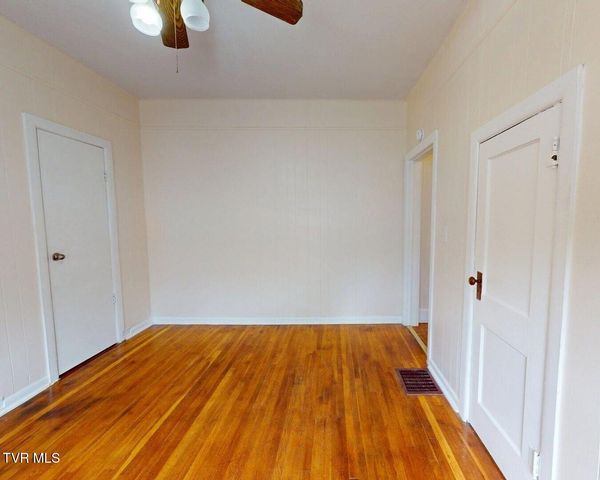 508 North Irish Street, Greeneville, TN 37745