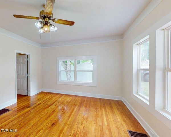 508 North Irish Street, Greeneville, TN 37745