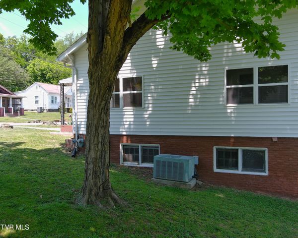 508 North Irish Street, Greeneville, TN 37745
