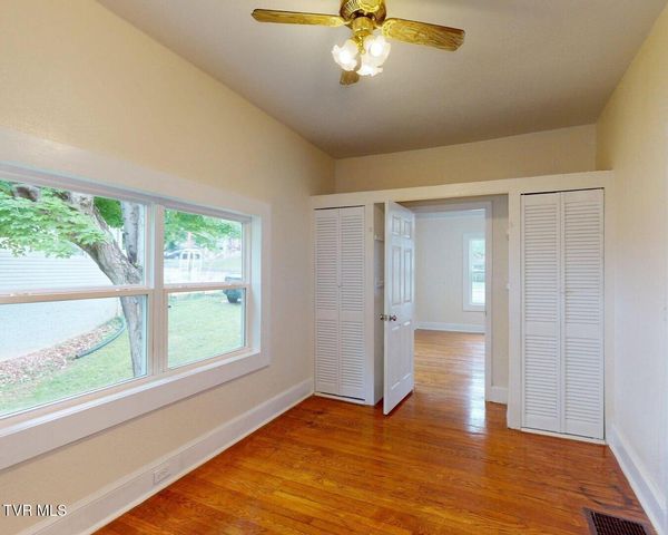 508 North Irish Street, Greeneville, TN 37745