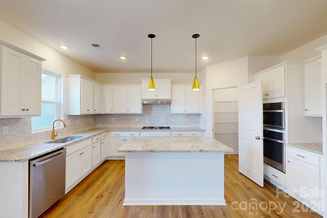 1330 Fremont Drive, Wingate, NC 28174