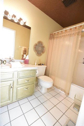 9392 S Harbour Pointe Drive, Bloomington, IN 47401