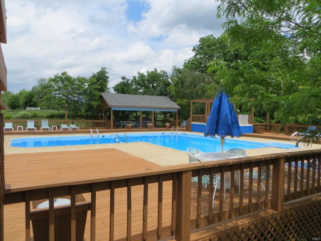 9392 S Harbour Pointe Drive, Bloomington, IN 47401