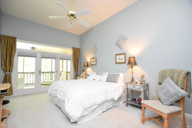9392 S Harbour Pointe Drive, Bloomington, IN 47401