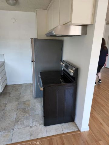 1525 E 2nd Street 6, Long Beach, CA 90802