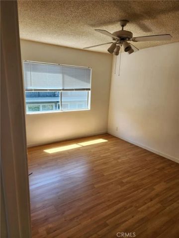 1525 E 2nd Street 6, Long Beach, CA 90802