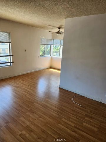 1525 E 2nd Street 6, Long Beach, CA 90802