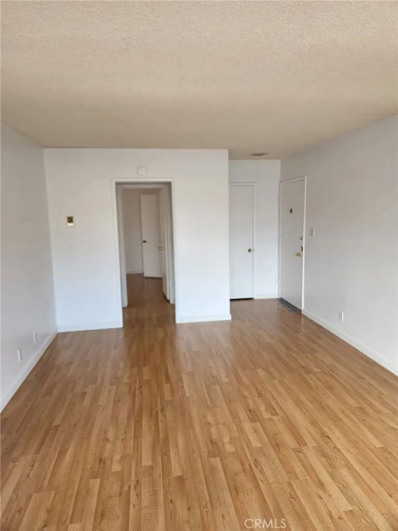 1525 E 2nd Street 6, Long Beach, CA 90802