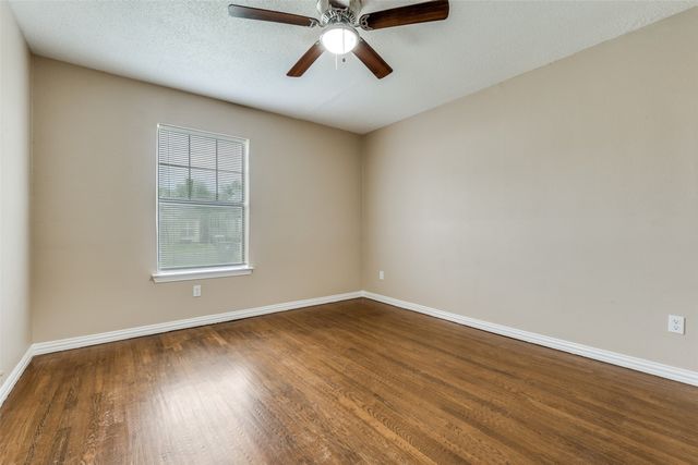 2427 Hudspeth Avenue, Dallas, TX 75216