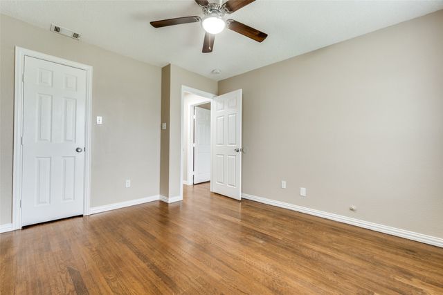 2427 Hudspeth Avenue, Dallas, TX 75216