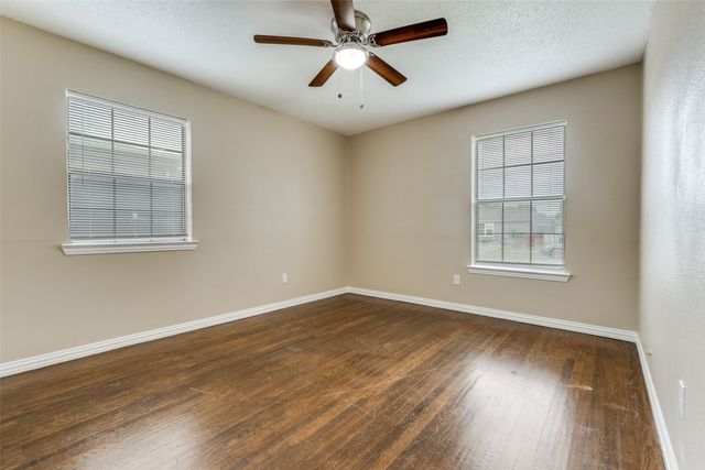 2427 Hudspeth Avenue, Dallas, TX 75216