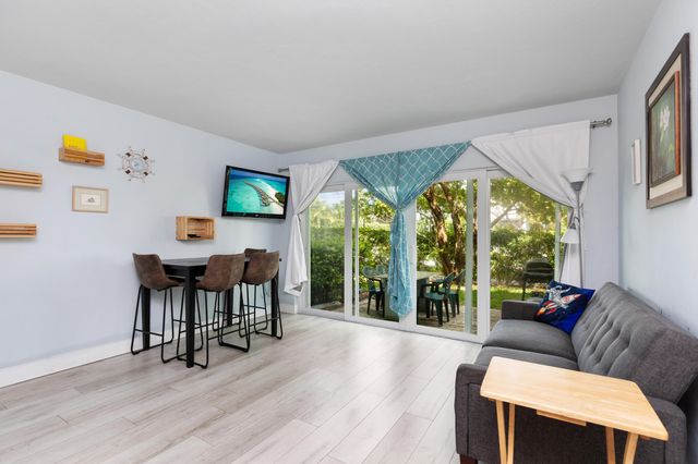 505 NE 20th Avenue 112, Deerfield Beach, FL 33441